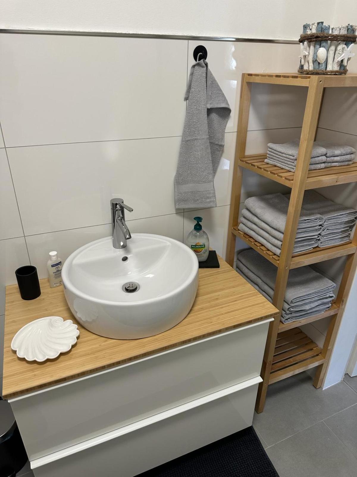 One100 I Appartement Lange Auszeit Μπρέμερχαφεν Εξωτερικό φωτογραφία